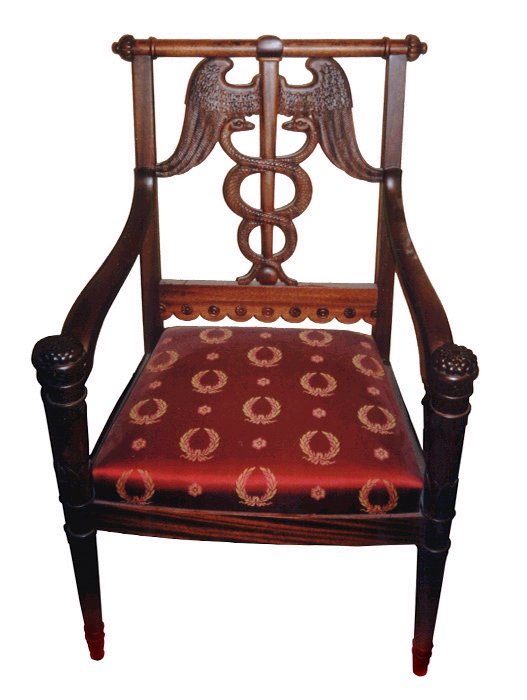 Кресло с резной спинкой красное дерево, шелк