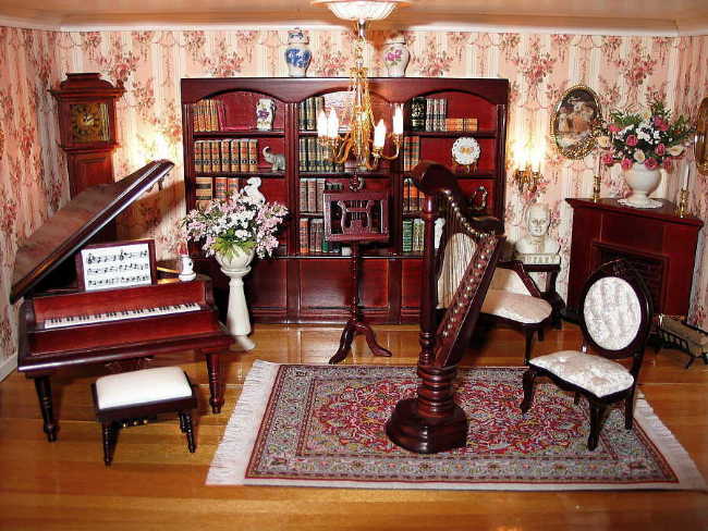 Музыкальный кабинет - любимое место время провождения обитателей дома